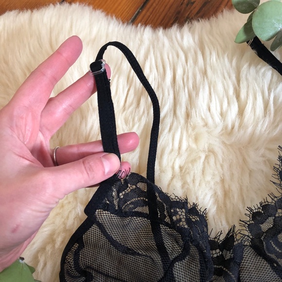 NWT💕Black Eyelash Boho Lace Lingerie Bodysuit - Picture 5 of 9